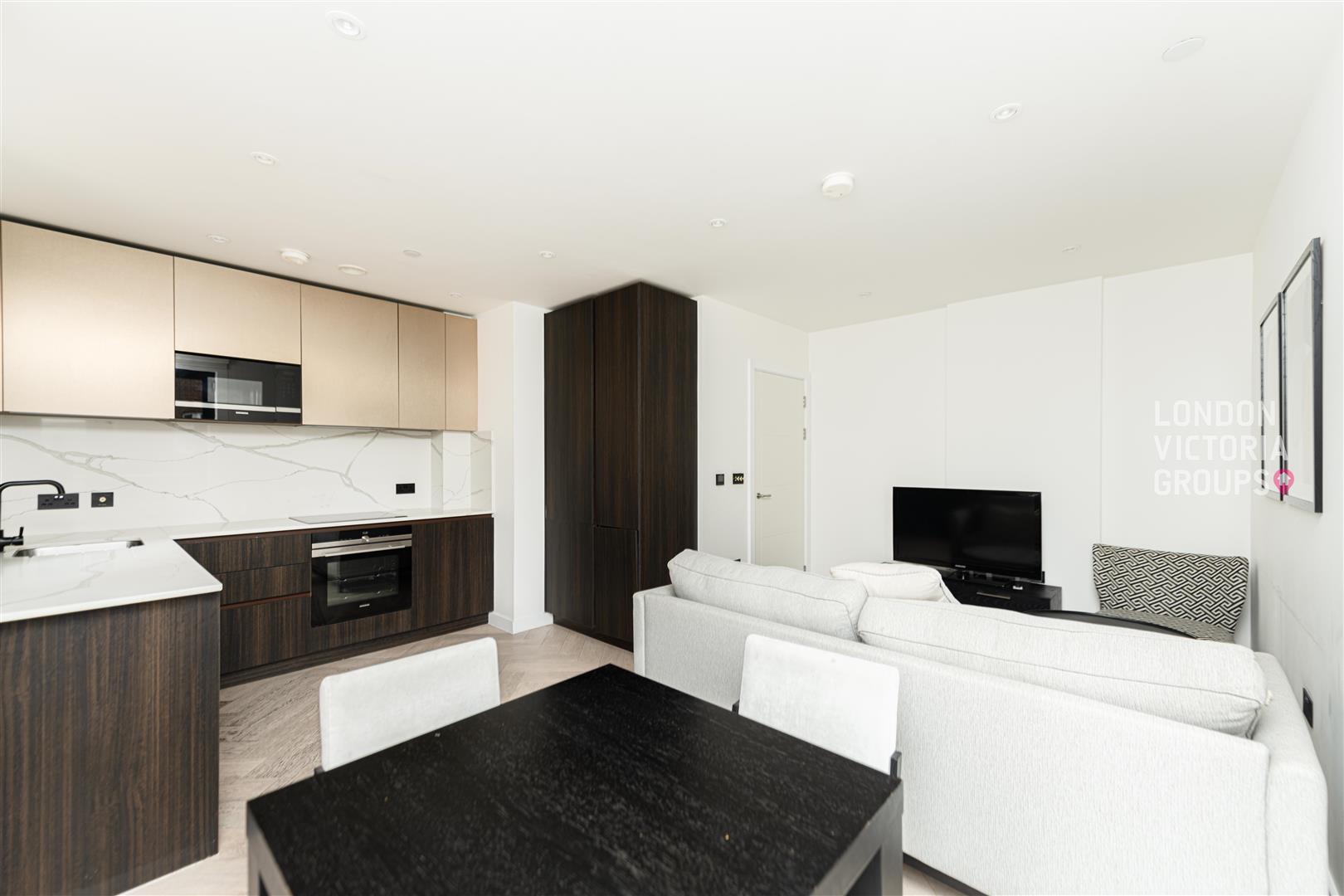 2 bed property in 12 Dock Street, London